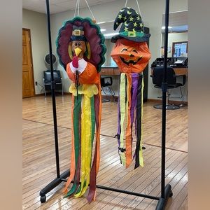 2-Piece Windsocks Turkey & Pumpkin